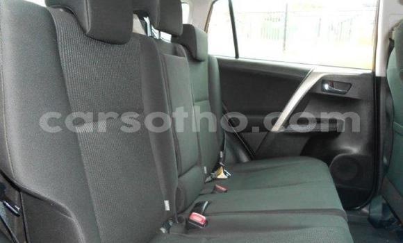 Sayi Na hannu Toyota RAV4 Red Mota in Maseru a Maseru Sayi Na hannu Toyota RAV4 Red Mota in Maseru a Maseru