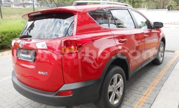 Sayi Na hannu Toyota RAV4 Red Mota in Maseru a Maseru Sayi Na hannu Toyota RAV4 Red Mota in Maseru a Maseru