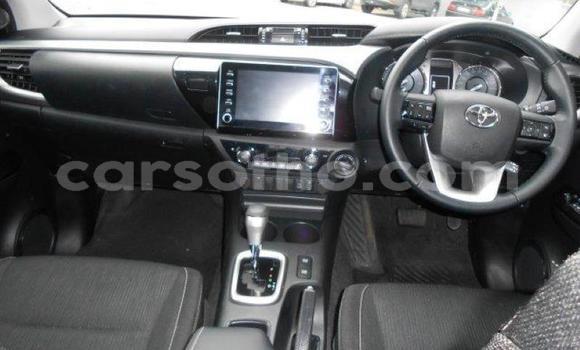 اشتري مستعمل Toyota Hilux Silver سيارة في Maseru في Maseru اشتري مستعمل Toyota Hilux Silver سيارة في Maseru في Maseru