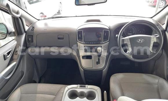 Buy Used Hyundai H1 Silver Car in Maseru in Maseru Buy Used Hyundai H1 Silver Car in Maseru in Maseru