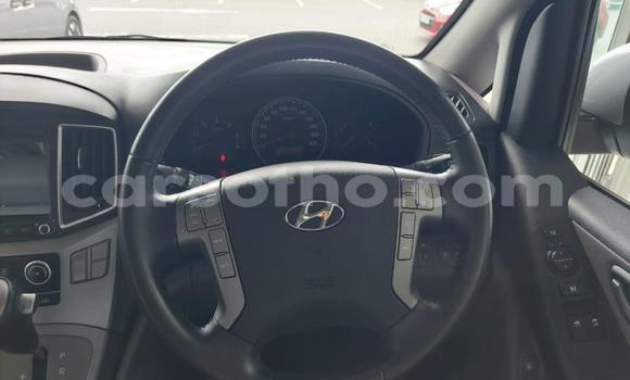 Buy Used Hyundai H1 Silver Car in Maseru in Maseru Buy Used Hyundai H1 Silver Car in Maseru in Maseru