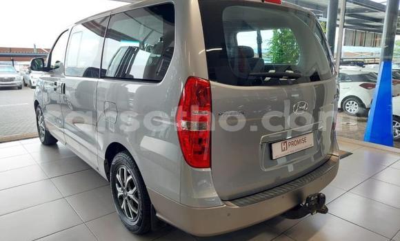 Buy Used Hyundai H1 Silver Car in Maseru in Maseru Buy Used Hyundai H1 Silver Car in Maseru in Maseru