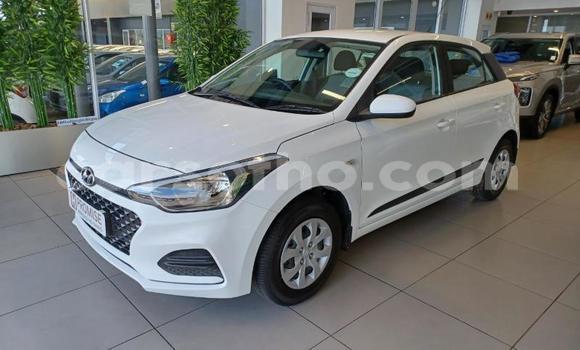 اشتري مستعمل Hyundai i20 White سيارة في Maseru في Maseru اشتري مستعمل Hyundai i20 White سيارة في Maseru في Maseru