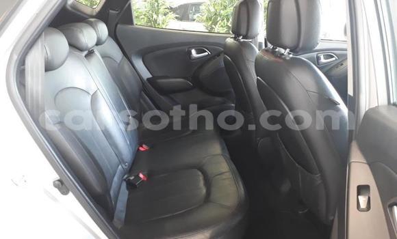 اشتري مستعمل Hyundai ix35 Silver سيارة في Maseru في Maseru اشتري مستعمل Hyundai ix35 Silver سيارة في Maseru في Maseru