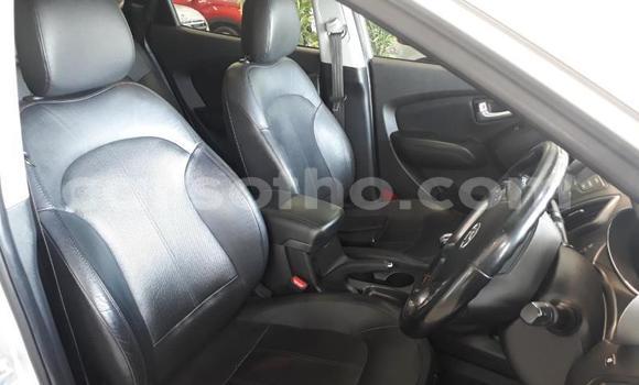 اشتري مستعمل Hyundai ix35 Silver سيارة في Maseru في Maseru اشتري مستعمل Hyundai ix35 Silver سيارة في Maseru في Maseru