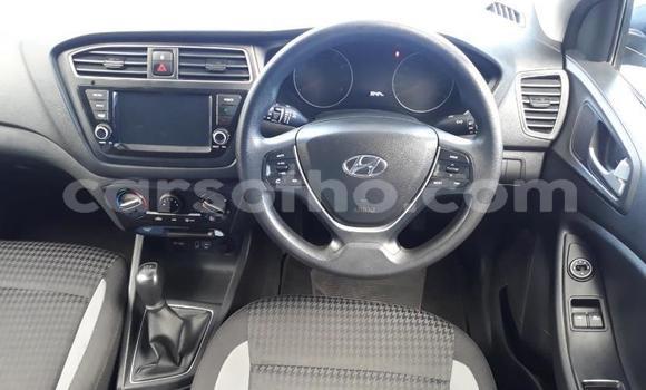 Sayi Na hannu Hyundai i20 Black Mota in Maseru a Maseru Sayi Na hannu Hyundai i20 Black Mota in Maseru a Maseru