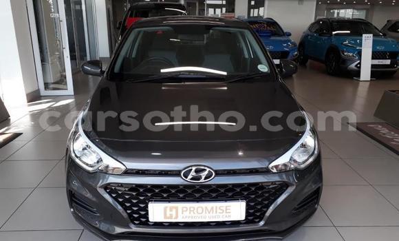 Sayi Na hannu Hyundai i20 Black Mota in Maseru a Maseru Sayi Na hannu Hyundai i20 Black Mota in Maseru a Maseru