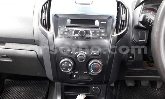 Acheter Occasion Voiture Isuzu KB Blanc à Maseru, Maseru Acheter Occasion Voiture Isuzu KB Blanc à Maseru, Maseru