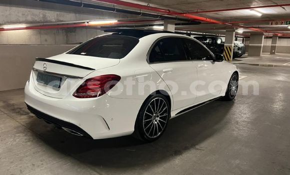 اشتري مستعمل Mercedes-Benz C-Classe White سيارة في Maseru في Maseru اشتري مستعمل Mercedes-Benz C-Classe White سيارة في Maseru في Maseru