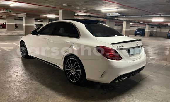 اشتري مستعمل Mercedes-Benz C-Classe White سيارة في Maseru في Maseru اشتري مستعمل Mercedes-Benz C-Classe White سيارة في Maseru في Maseru