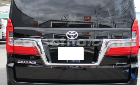 Sayi Na hannu Toyota Grand HiAce Black Mota in Butha–Buthe a Thaba-Tseka Sayi Na hannu Toyota Grand HiAce Black Mota in Butha–Buthe a Thaba-Tseka