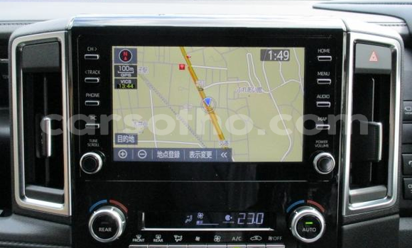 Sayi Na hannu Toyota Grand HiAce Black Mota in Butha–Buthe a Thaba-Tseka Sayi Na hannu Toyota Grand HiAce Black Mota in Butha–Buthe a Thaba-Tseka