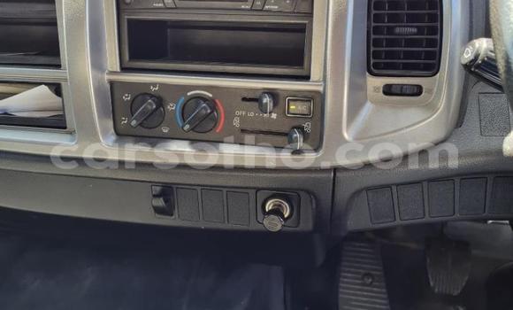 Sayi Na hannu Hino Ranger White Babbar mota in Maseru a Maseru Sayi Na hannu Hino Ranger White Babbar mota in Maseru a Maseru