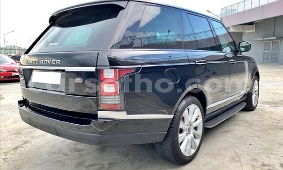 Sayi Na hannu Land Rover Range Rover Black Mota in Maputsoa a Leribe Sayi Na hannu Land Rover Range Rover Black Mota in Maputsoa a Leribe