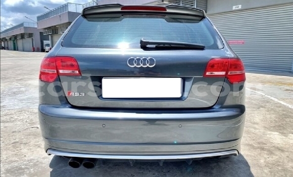 Acheter Occasion Voiture Audi RS3 Gris à Teyateyaneng, Berea Acheter Occasion Voiture Audi RS3 Gris à Teyateyaneng, Berea