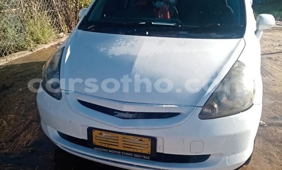 Buy Used Honda FIT White Car in Maseru in Maseru Buy Used Honda FIT White Car in Maseru in Maseru