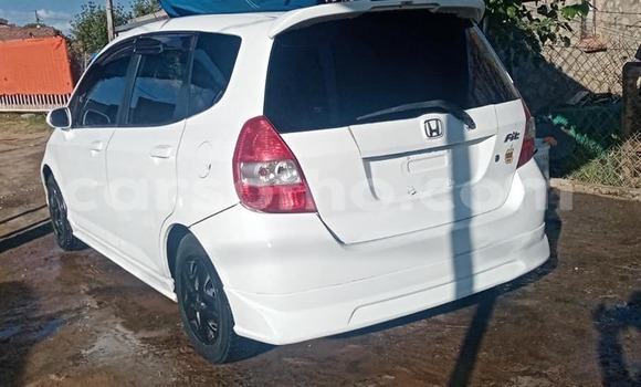 Buy Used Honda FIT White Car in Maseru in Maseru Buy Used Honda FIT White Car in Maseru in Maseru