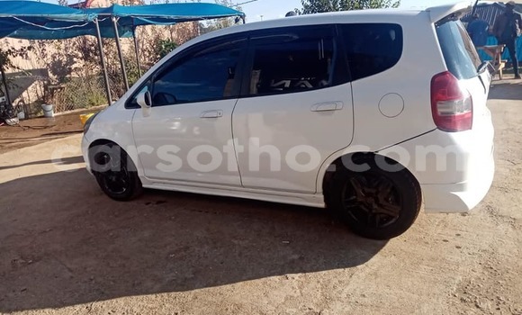 Buy Used Honda FIT White Car in Maseru in Maseru Buy Used Honda FIT White Car in Maseru in Maseru