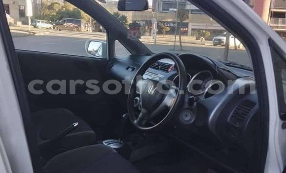 Buy Used Honda FIT White Car in Maseru in Maseru Buy Used Honda FIT White Car in Maseru in Maseru