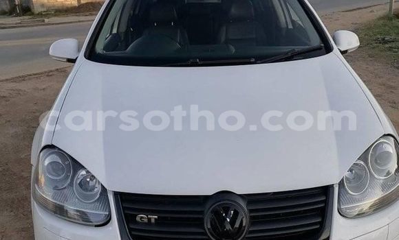 Buy Used Volkswagen Golf White Car in Maseru in Maseru Buy Used Volkswagen Golf White Car in Maseru in Maseru