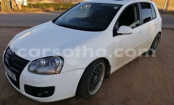Buy Used Volkswagen Golf White Car in Maseru in Maseru Buy Used Volkswagen Golf White Car in Maseru in Maseru