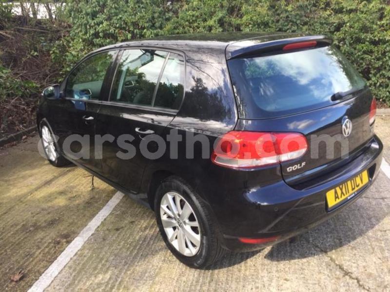 Big with watermark 2011 volkswagengolf 1.6 tdi match dsg 5dr 2