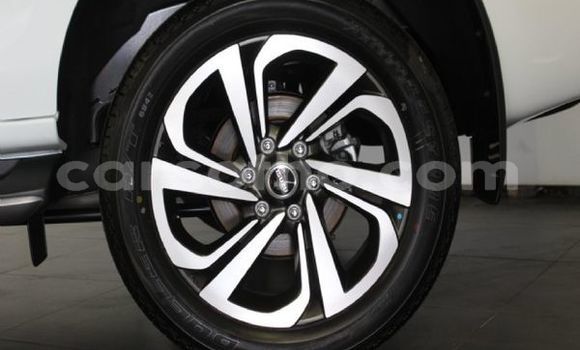 اشتري مستعمل Isuzu MU-X White سيارة في Butha Buthe في Butha-Buthe اشتري مستعمل Isuzu MU-X White سيارة في Butha Buthe في Butha-Buthe