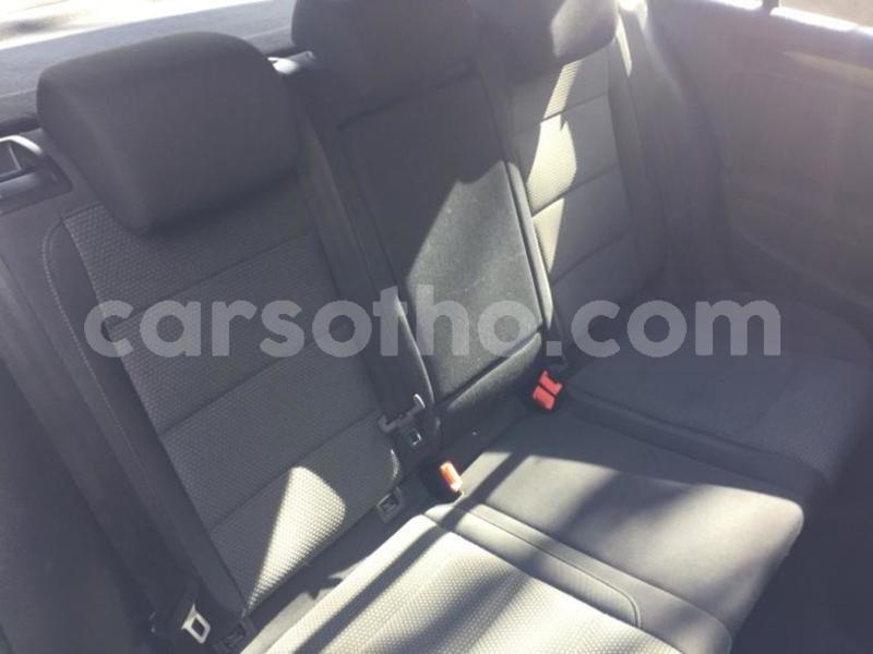 Big with watermark 2011 volkswagengolf 1.6 tdi match dsg 5dr 5