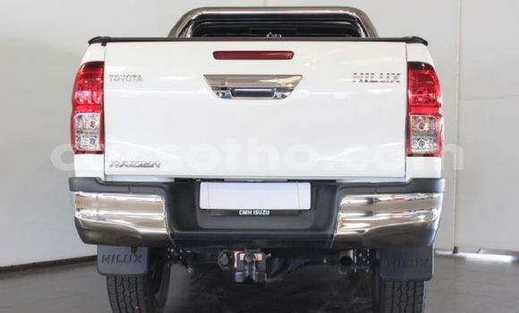 Acheter Occasion Voiture Toyota Hilux Blanc à Butha–Buthe, Thaba-Tseka Acheter Occasion Voiture Toyota Hilux Blanc à Butha–Buthe, Thaba-Tseka