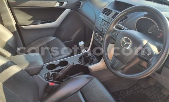 Acheter Occasion Voiture Mazda BT-50 Blanc à Maseru, Maseru Acheter Occasion Voiture Mazda BT-50 Blanc à Maseru, Maseru