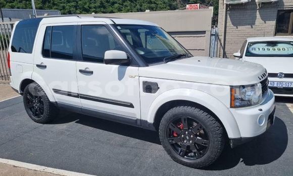 Buy Used Land Rover Discovery White Car in Maseru in Maseru Buy Used Land Rover Discovery White Car in Maseru in Maseru