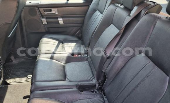 Buy Used Land Rover Discovery White Car in Maseru in Maseru Buy Used Land Rover Discovery White Car in Maseru in Maseru