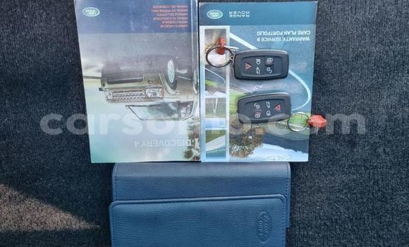 Buy Used Land Rover Discovery White Car in Maseru in Maseru Buy Used Land Rover Discovery White Car in Maseru in Maseru