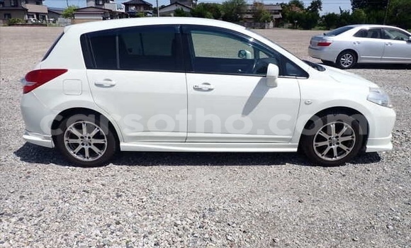 اشتري مستعمل Nissan Tiida White سيارة في Maseru في Maseru اشتري مستعمل Nissan Tiida White سيارة في Maseru في Maseru