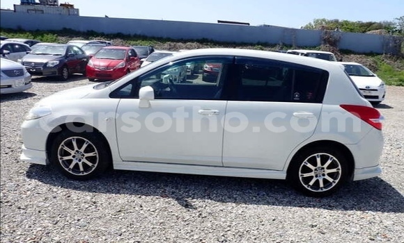 اشتري مستعمل Nissan Tiida White سيارة في Maseru في Maseru اشتري مستعمل Nissan Tiida White سيارة في Maseru في Maseru