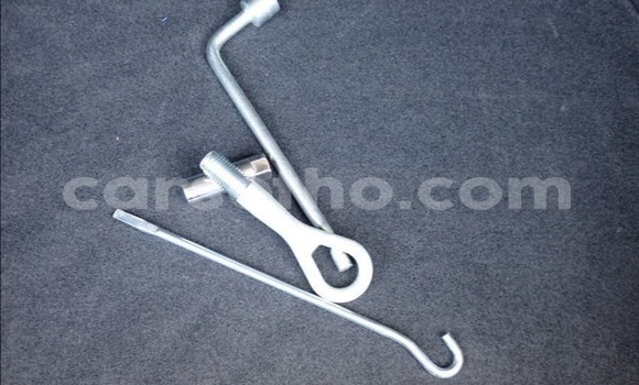 اشتري مستعمل Nissan Tiida White سيارة في Maseru في Maseru اشتري مستعمل Nissan Tiida White سيارة في Maseru في Maseru