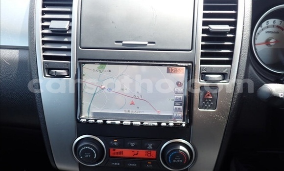 اشتري مستعمل Nissan Tiida White سيارة في Maseru في Maseru اشتري مستعمل Nissan Tiida White سيارة في Maseru في Maseru