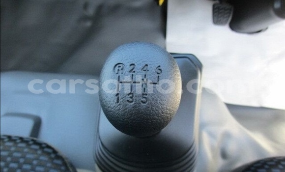 Acheter Occasion Voiture Hyundai H1 Blanc à Maseru, Maseru Acheter Occasion Voiture Hyundai H1 Blanc à Maseru, Maseru