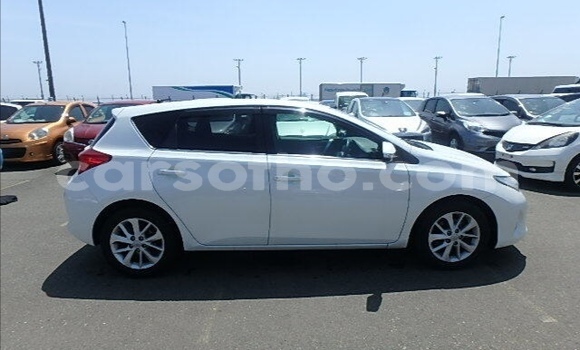Buy Used Toyota Auris White Car in Maseru in Maseru Buy Used Toyota Auris White Car in Maseru in Maseru