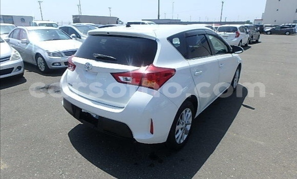 Buy Used Toyota Auris White Car in Maseru in Maseru Buy Used Toyota Auris White Car in Maseru in Maseru