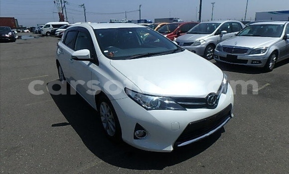 Buy Used Toyota Auris White Car in Maseru in Maseru Buy Used Toyota Auris White Car in Maseru in Maseru