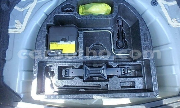 Buy Used Toyota Auris White Car in Maseru in Maseru Buy Used Toyota Auris White Car in Maseru in Maseru