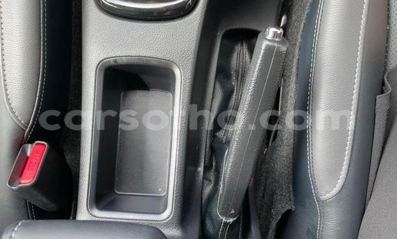 Sayi Na hannu Toyota Hilux White Mota in Maseru a Maseru Sayi Na hannu Toyota Hilux White Mota in Maseru a Maseru