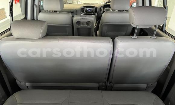 Buy Used Hyundai H1 White Car in Maseru in Maseru Buy Used Hyundai H1 White Car in Maseru in Maseru