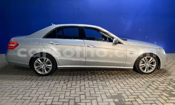 Buy Used Mercedes-Benz S–Class Silver Car in Maseru in Maseru Buy Used Mercedes-Benz S–Class Silver Car in Maseru in Maseru