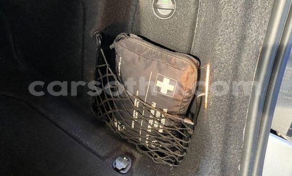 Buy Used Mercedes-Benz S–Class Silver Car in Maseru in Maseru Buy Used Mercedes-Benz S–Class Silver Car in Maseru in Maseru