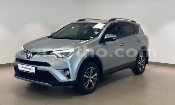 اشتري مستعمل Toyota RAV4 Silver سيارة في Maseru في Maseru اشتري مستعمل Toyota RAV4 Silver سيارة في Maseru في Maseru