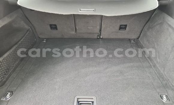 Buy Used Porsche Cayenne White Car in Maseru in Maseru Buy Used Porsche Cayenne White Car in Maseru in Maseru