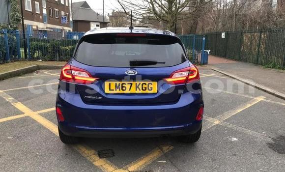 Acheter Occasion Voiture Ford Fiesta Bleu à Maputsoa, Leribe Acheter Occasion Voiture Ford Fiesta Bleu à Maputsoa, Leribe