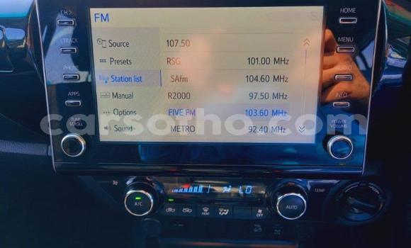 Buy Used Toyota Hilux White Car in Maseru in Maseru Buy Used Toyota Hilux White Car in Maseru in Maseru